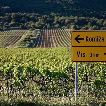 Apartments Sole Komiža المظهر الخارجي الصورة