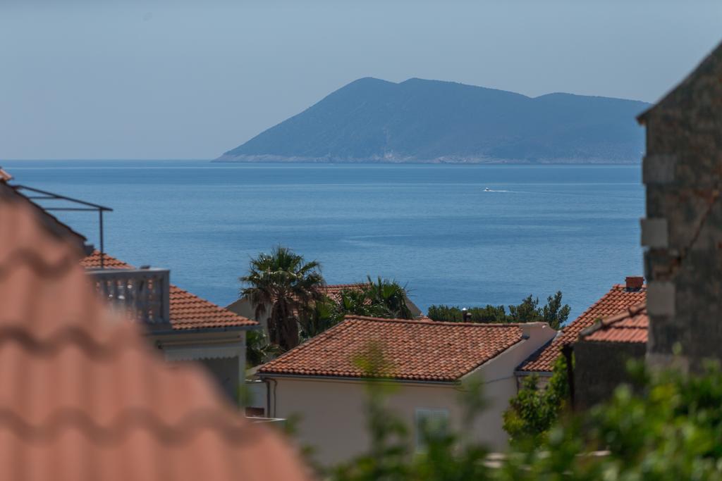 Apartments Sole Komiža المظهر الخارجي الصورة
