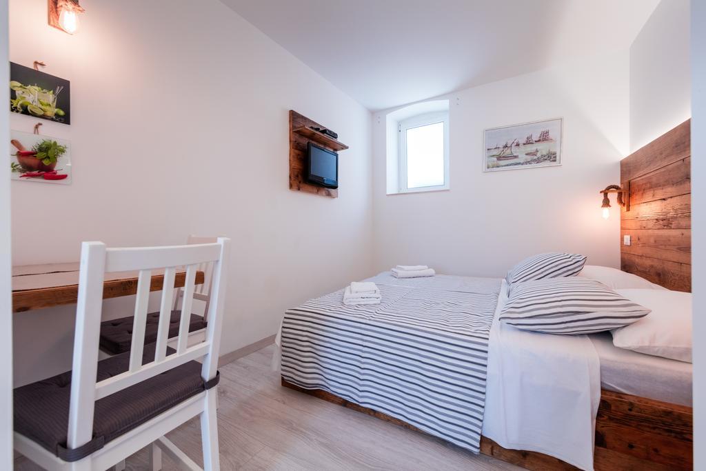 Apartments Sole Komiža المظهر الخارجي الصورة